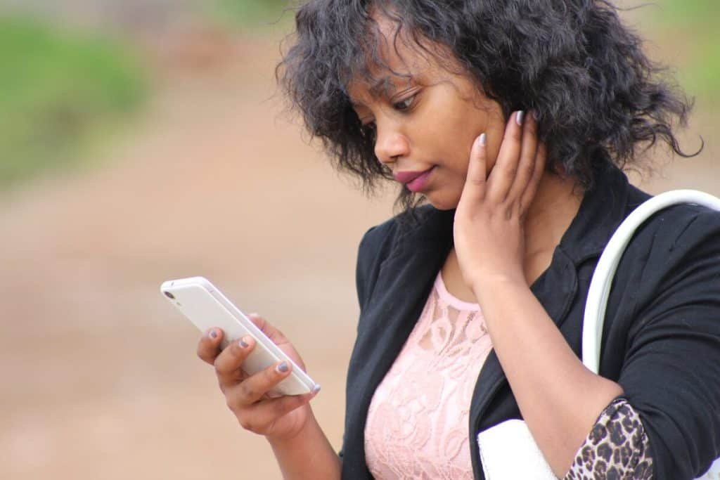 use phone cameroon 668216af697a0